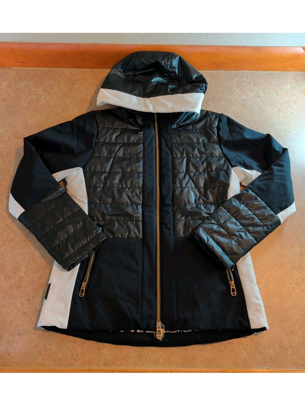 Body Glove Women's Hybrid Black White Jacket Size S Winter Hoodie Zip
